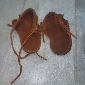 Minnetonka Brown Fringe Booties  #1482 Infant 4